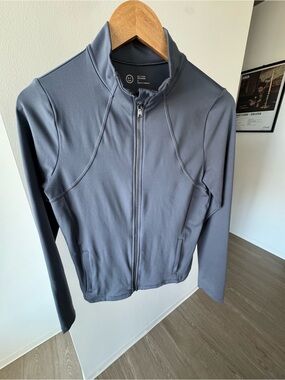 Gilly Hicks Recharge blue zip up jacket Size L